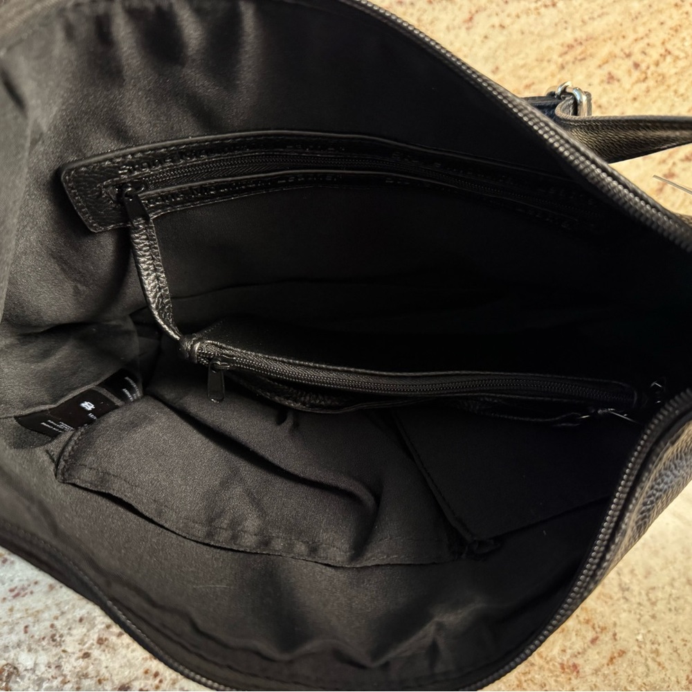 Stone Mountain Accessories Black Leather Shoulder Bag New with Tag - Picture 5 of 6